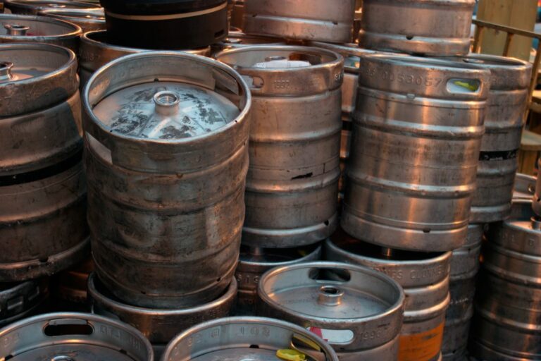 How Much Does A Full Keg Weigh? Momentum Brew House